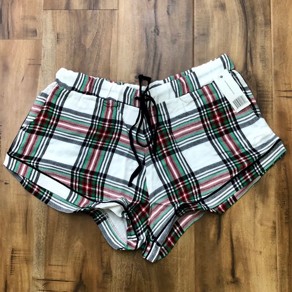 NWT Revolve Plush Plaid Tank & Shorts Pajama Set - Picture 6 of 8